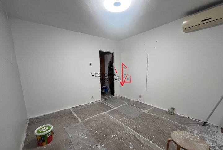 Baba Novac, Rucar, 2 camere.