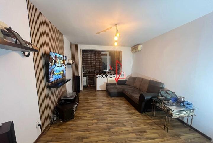 Baba Novac, Rucar, 2 camere.